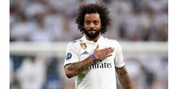 Marcelo seuraa Ronaldon uutisia väärennettynä
